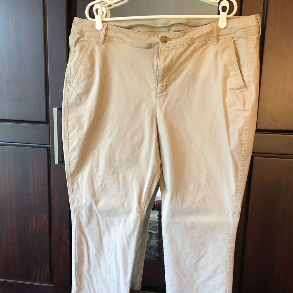 Old Navy sz. 18 Khaki Skinny Pants